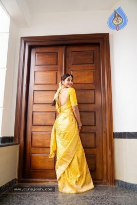 Pooja Hegde Photos - 1 of 16